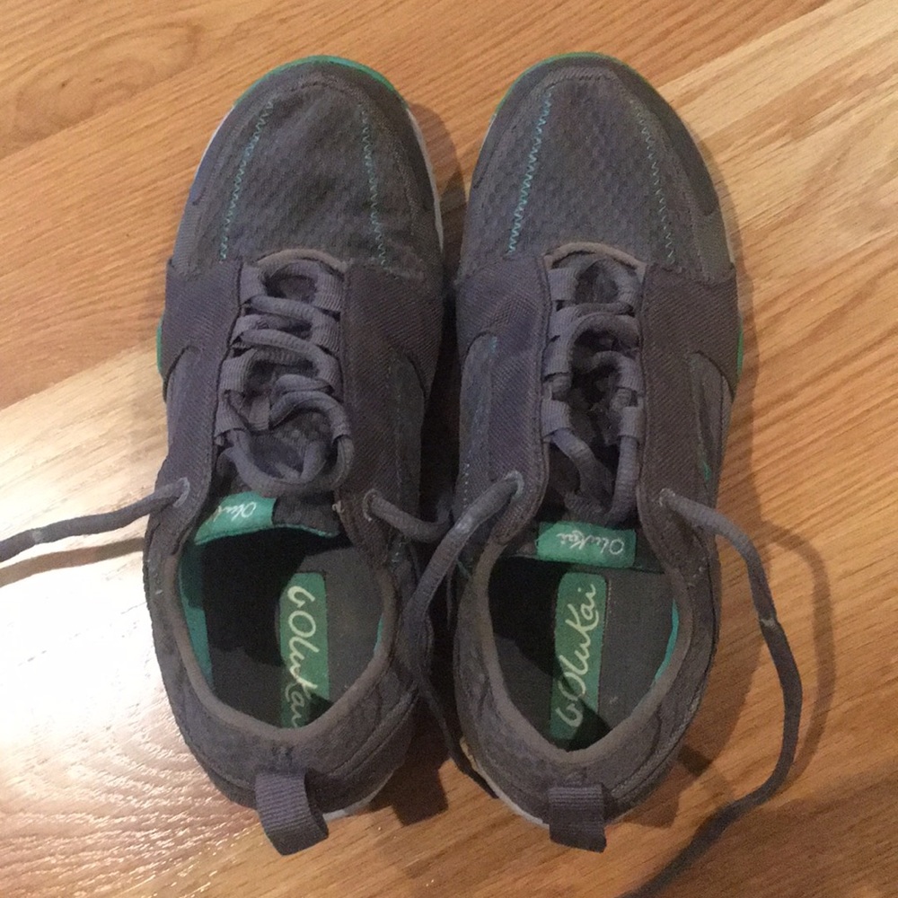 Olukai trainer water shoes